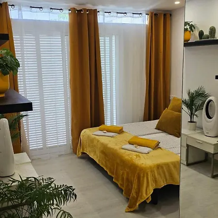 Papagayo Apartamento *